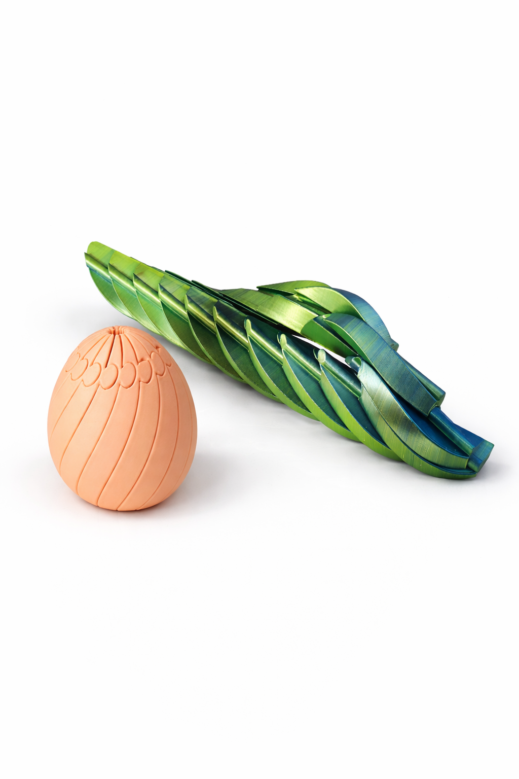 Egg twist fidget toy